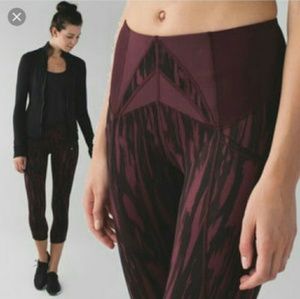 Lululemon exquisite crops 4 EUC